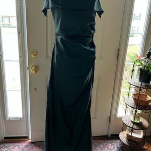 Elegant Green Off-Shoulder Dress